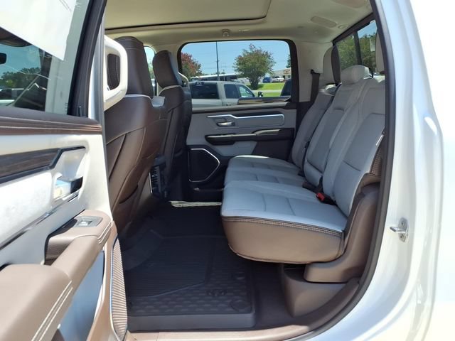 New 2026 RAM 1500 Laramie AWD/4WD image 16