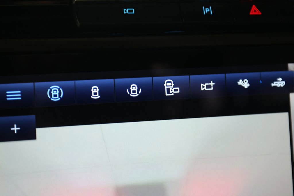 Used 2023 Ford F150 Raptor w/ Raptor Carbon Fiber Package AWD/4WD image 30