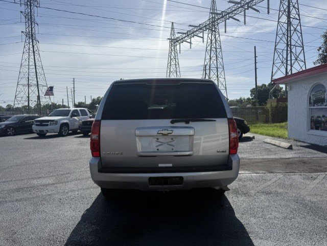 Used 2010 Chevrolet Tahoe LS RWD image 5