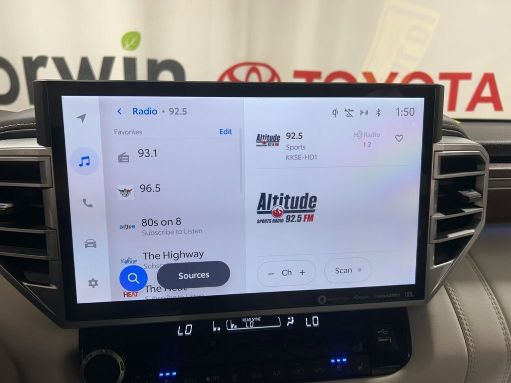 Used 2024 Toyota Sequoia Capstone image 32