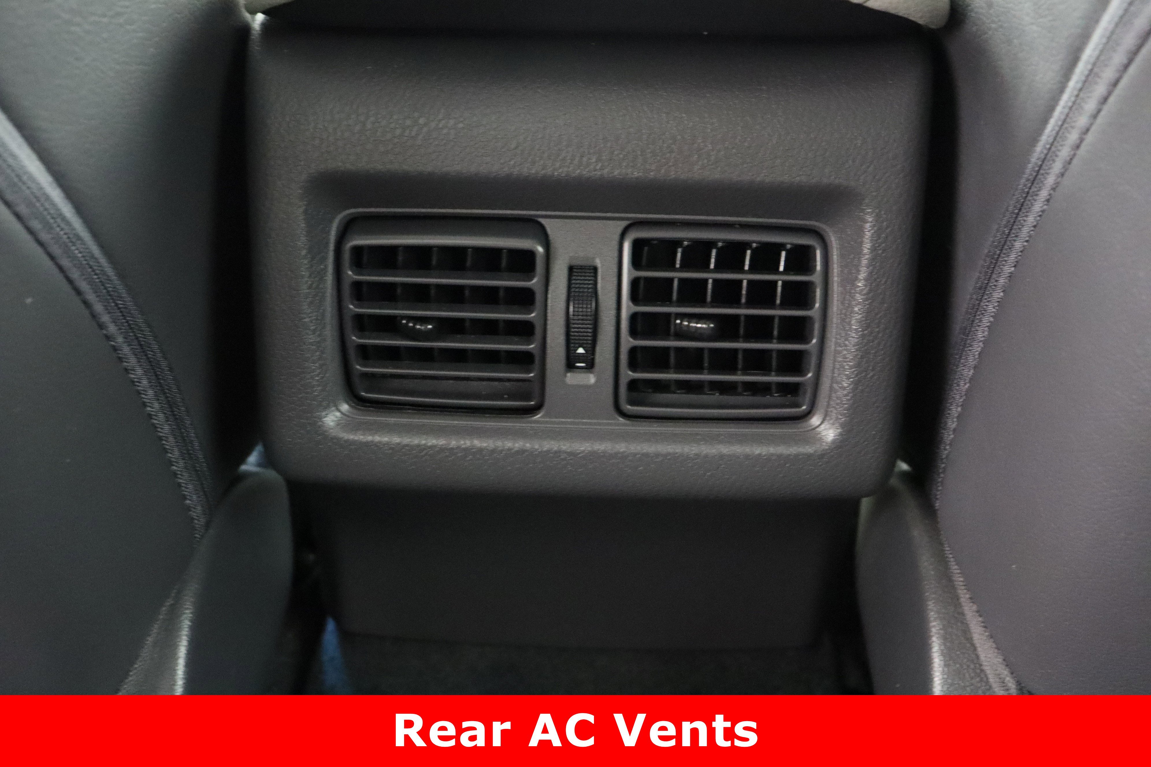 Certified 2018 Toyota Camry XLE image 30