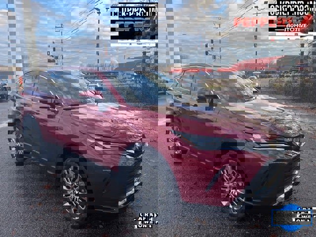 Used 2022 Toyota Venza XLE image 8