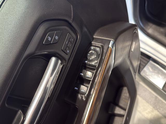 Used 2019 Chevrolet Silverado 1500 High Country w/ Technology Package image 35