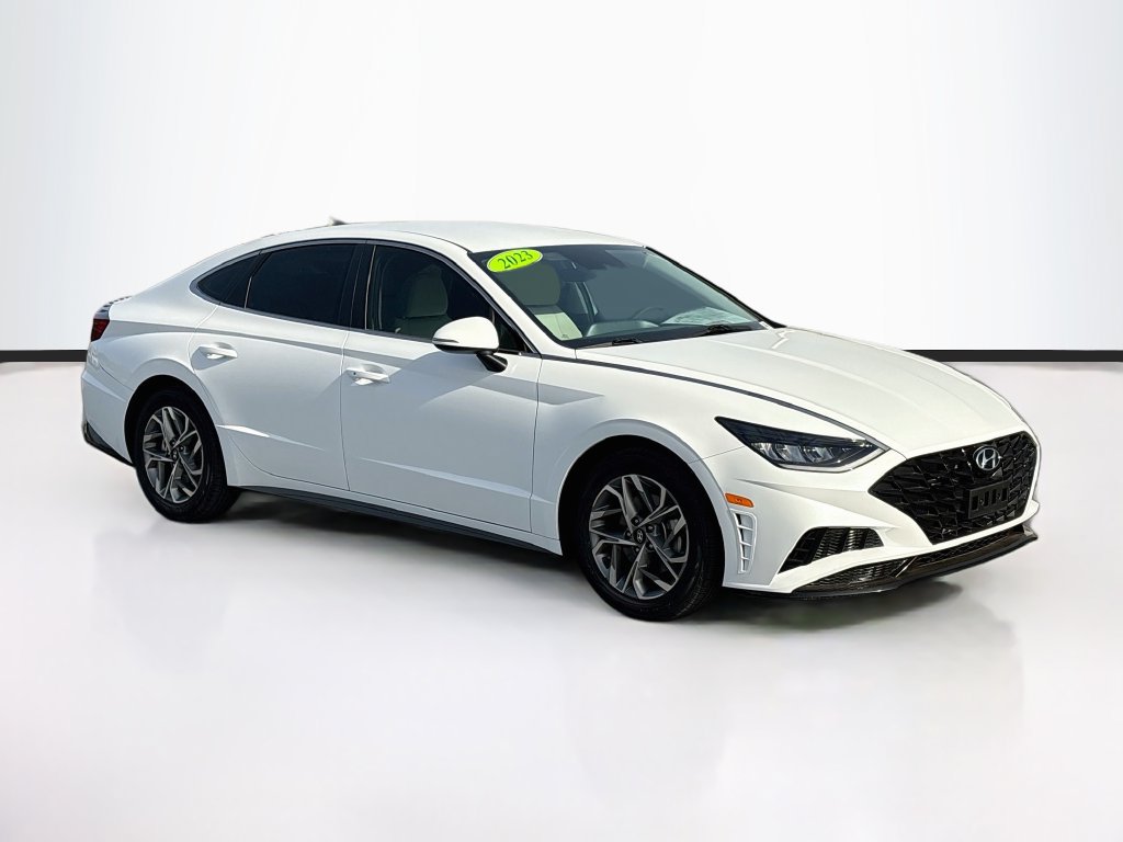Used 2023 Hyundai Sonata SEL FWD image 3