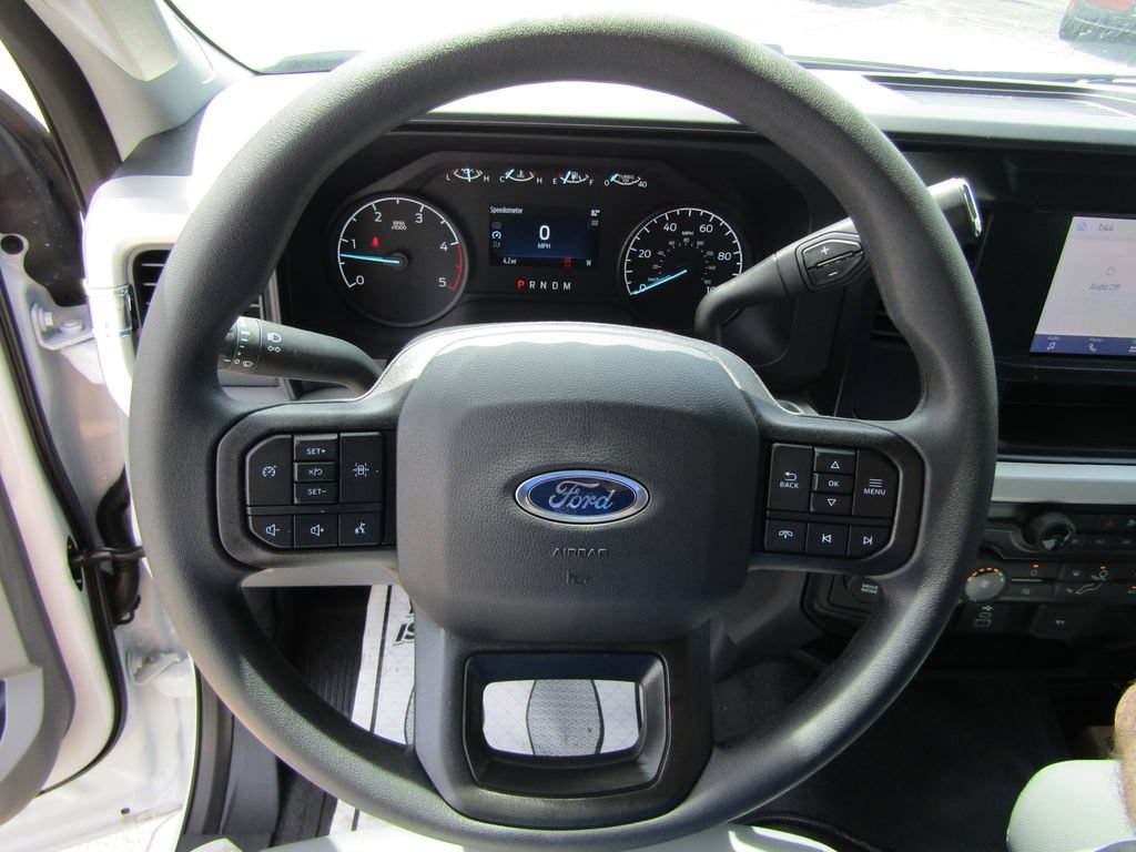 New 2026 Ford F550 4x4 Regular Cab Super Duty image 19