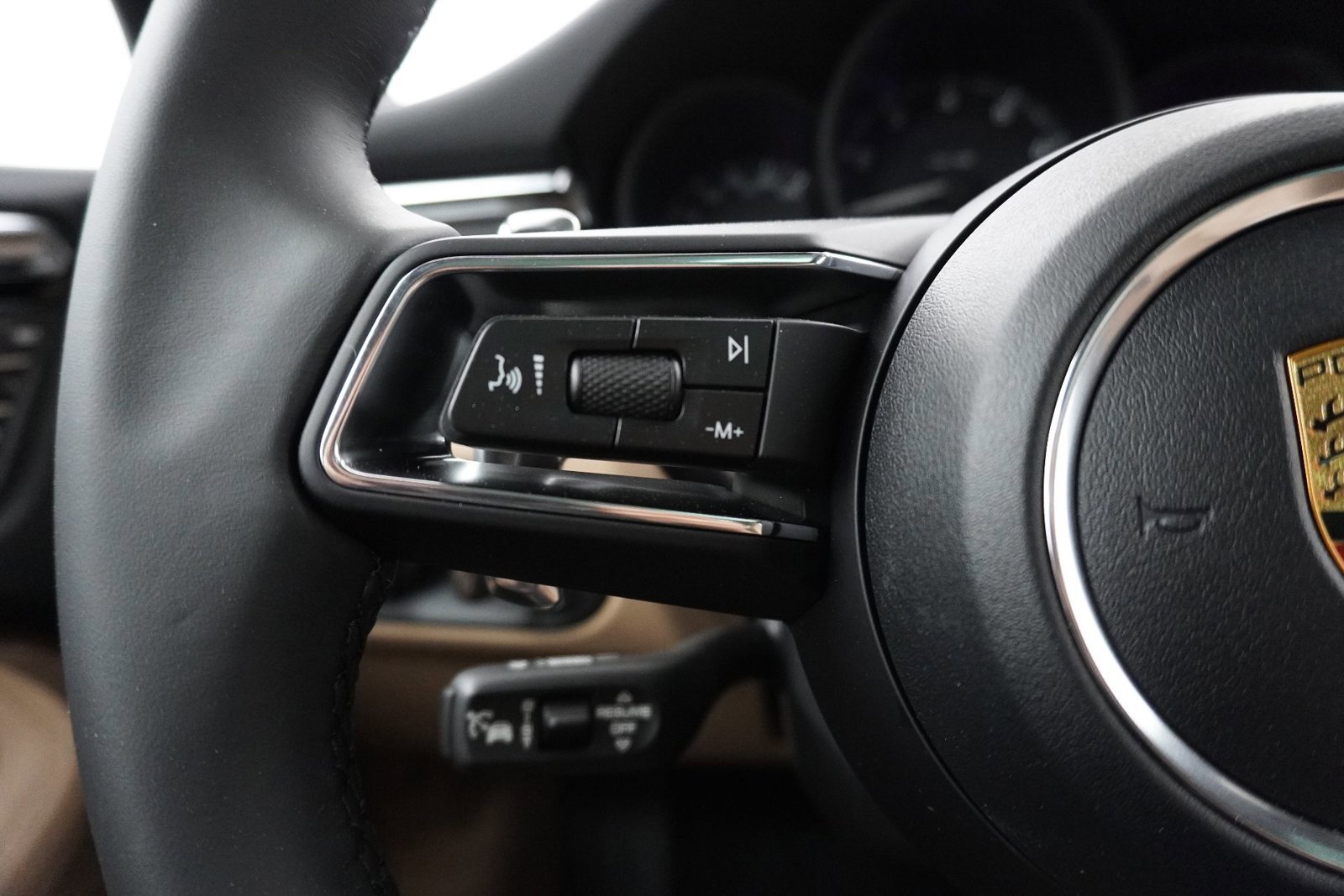 New 2026 Porsche Macan image 22