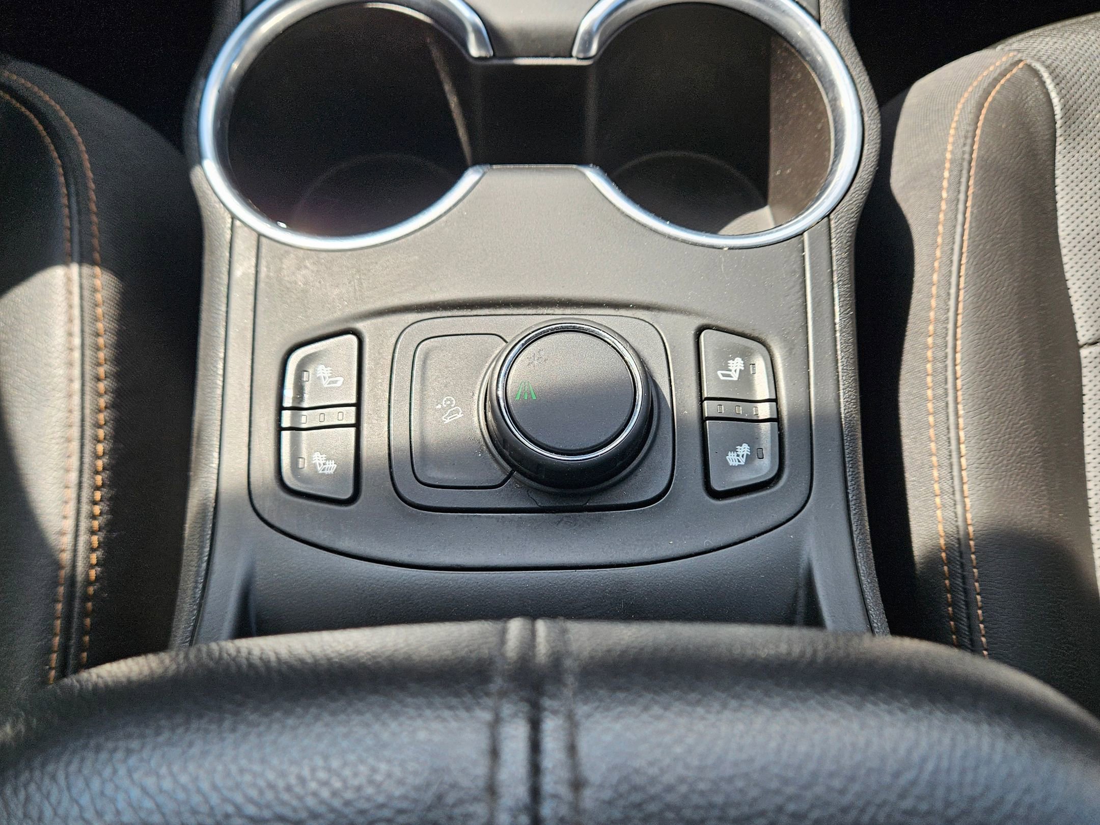 Used 2019 GMC Terrain SLT w/ Preferred Package image 12