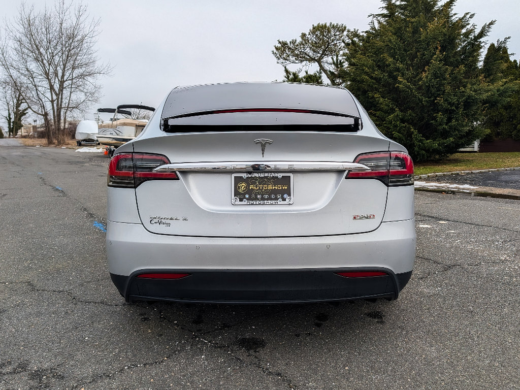 Used 2016 Tesla Model X Performance image 6