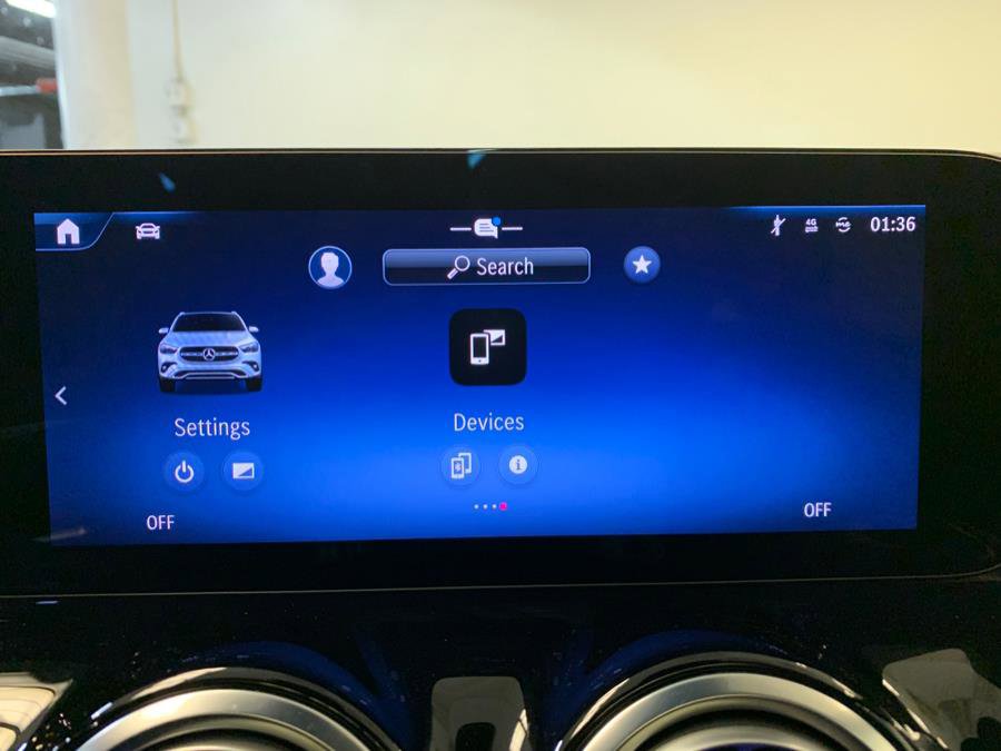 Used 2025 Mercedes-Benz GLA 250 4MATIC image 29