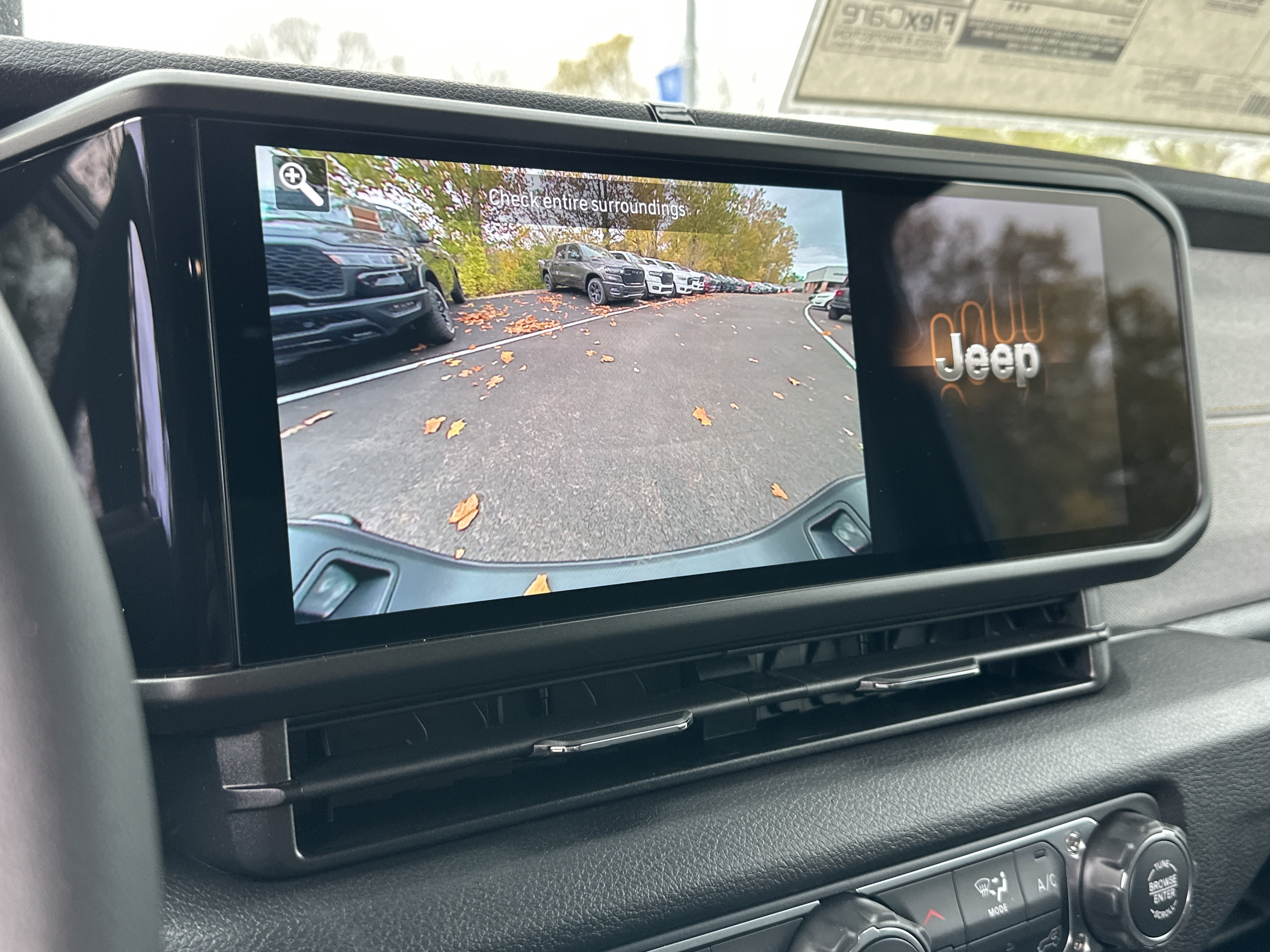 New 2026 Jeep Gladiator Sport AWD/4WD image 7