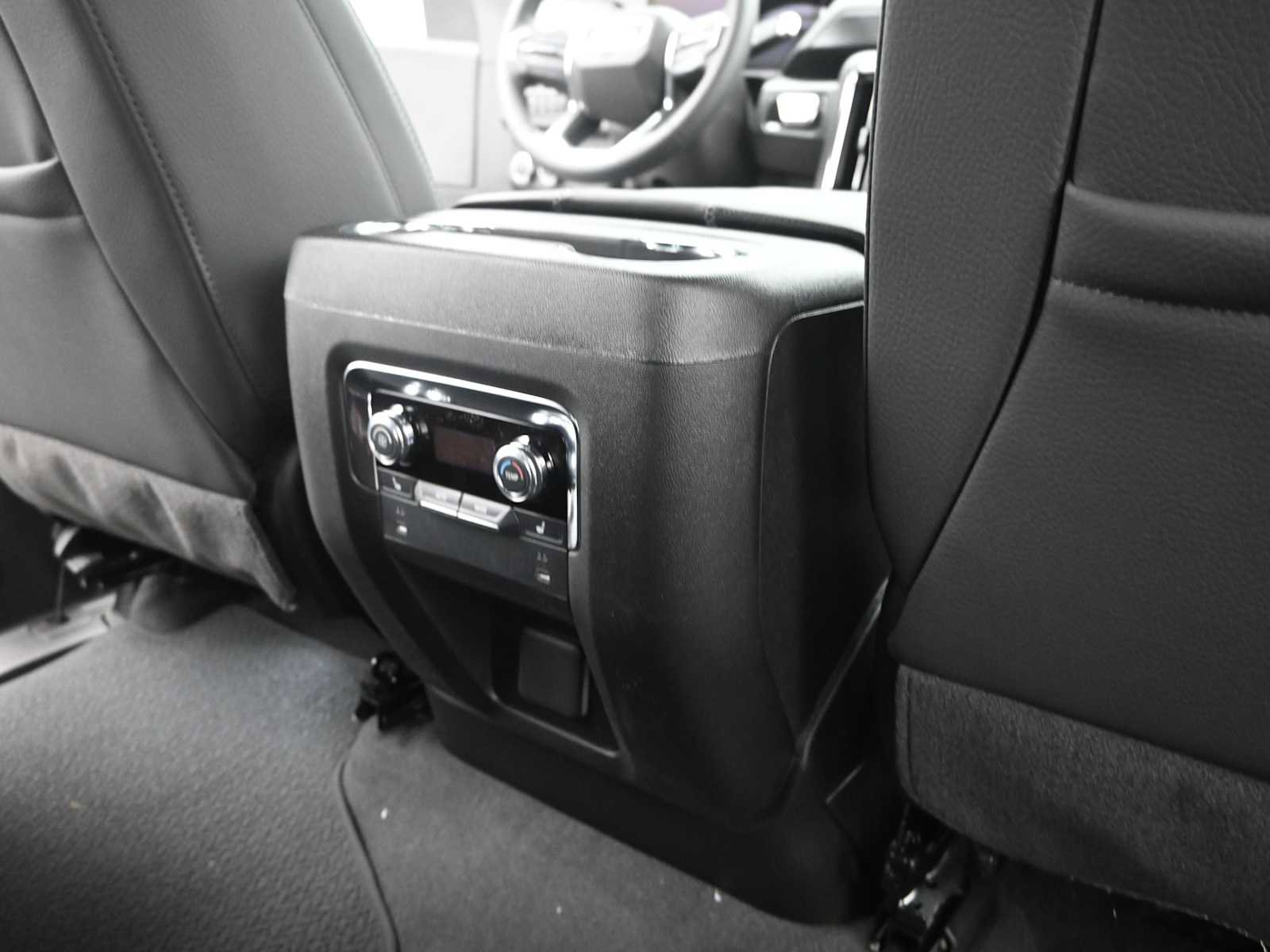 New 2026 GMC Yukon Denali image 25