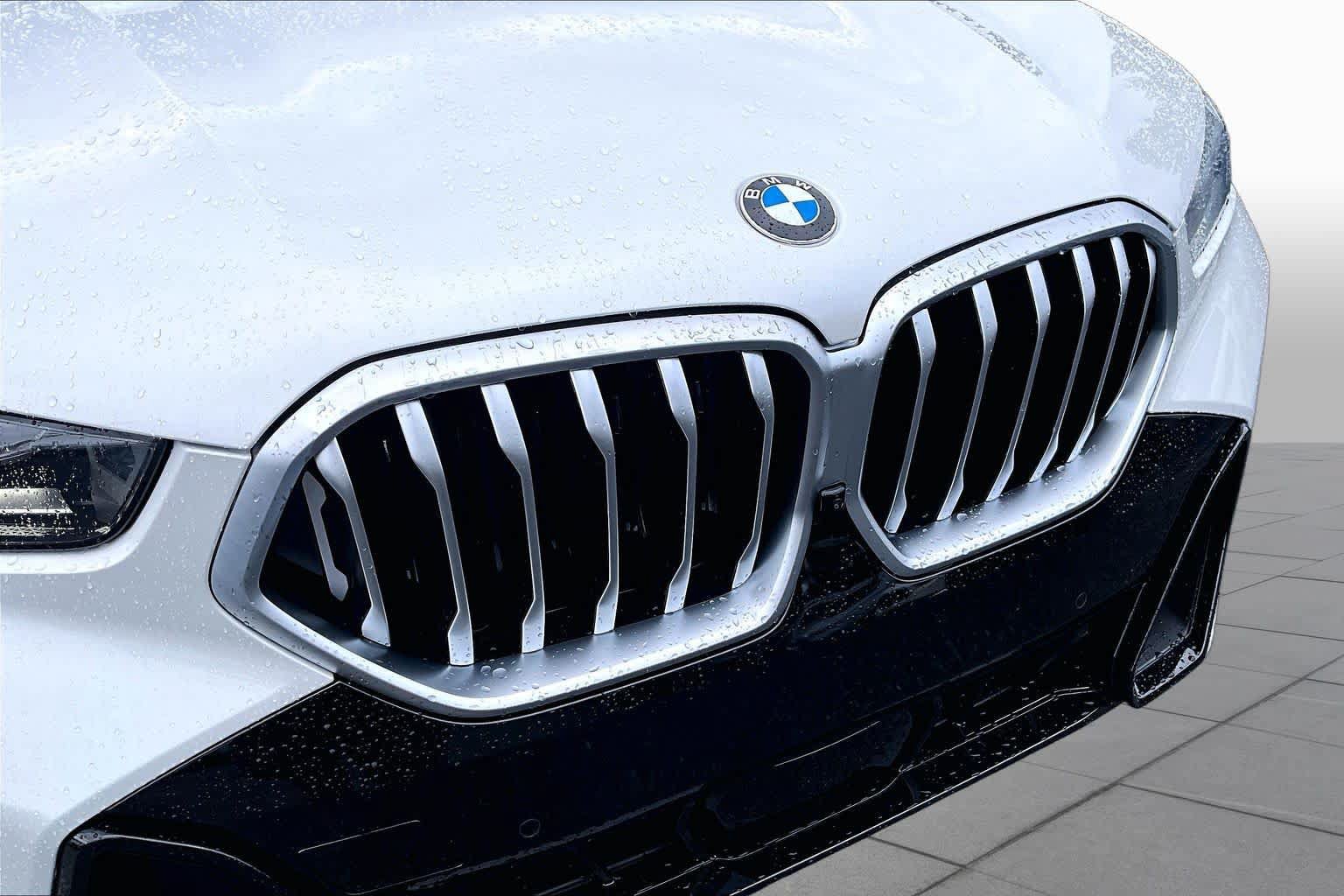 Used 2026 BMW X6 xDrive40i AWD/4WD image 30