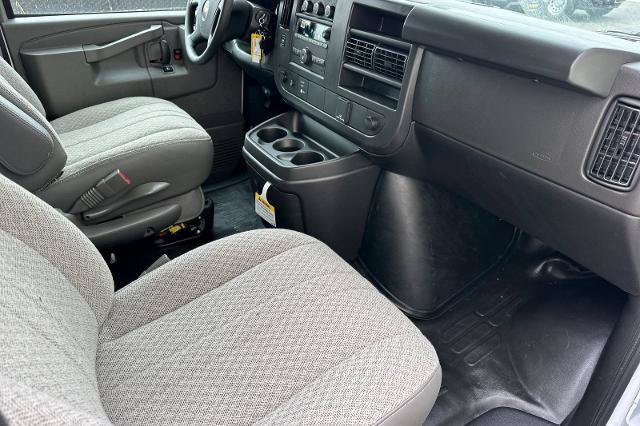 New 2026 Chevrolet Express 2500 w/ Driver Convenience Package RWD image 18
