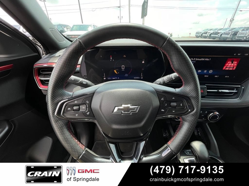 Used 2024 Chevrolet TrailBlazer RS w/ Driver Confidence Package AWD/4WD image 14