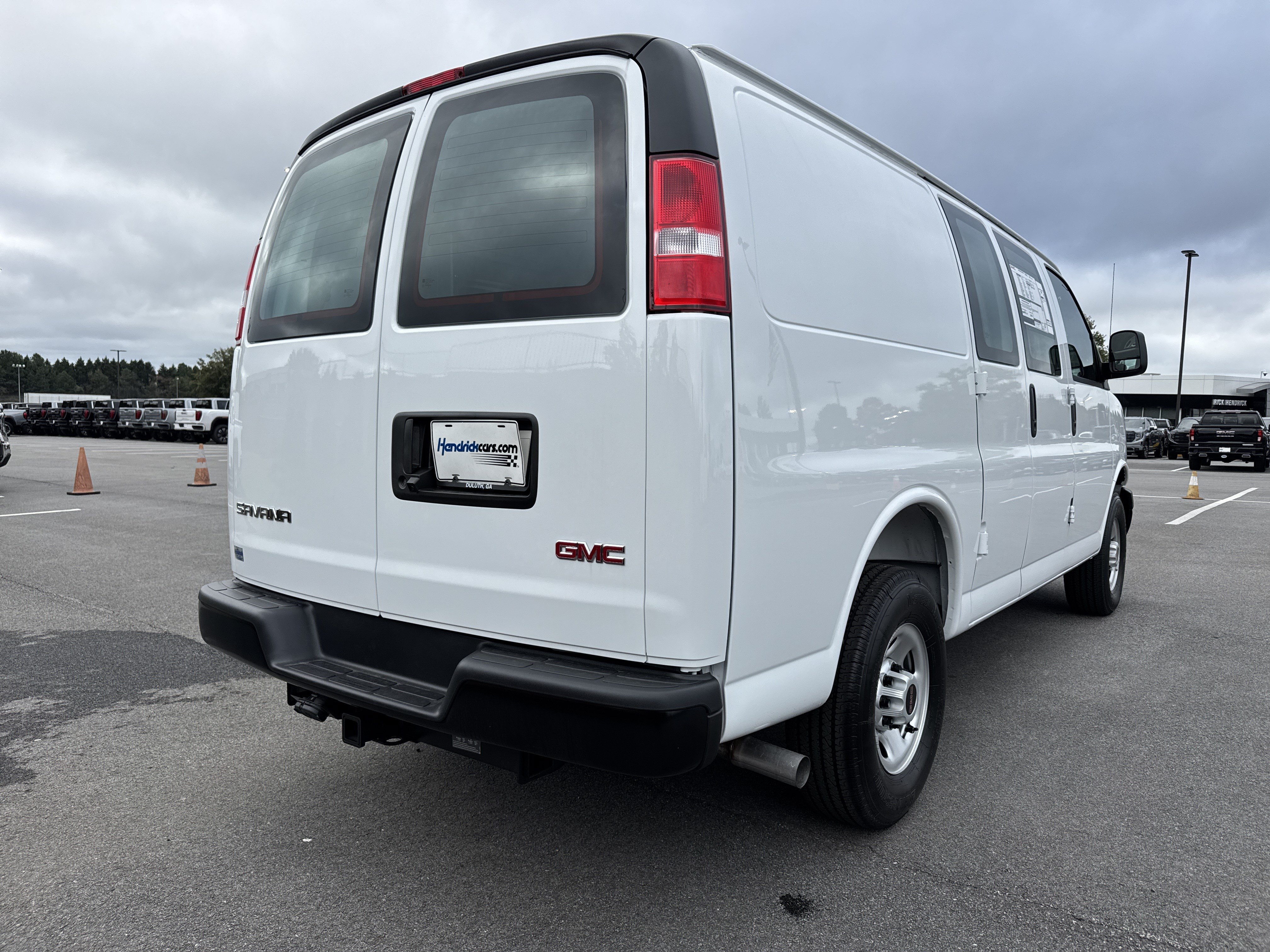 New 2025 GMC Savana 2500 w/ Driver Convenience Package RWD image 10