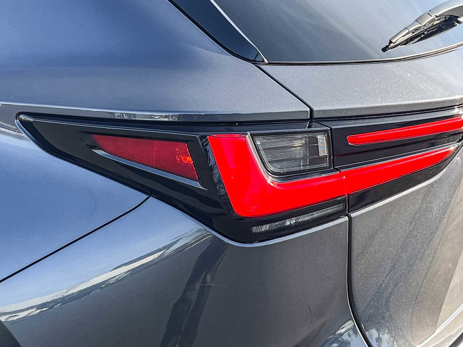 Used 2025 Lexus NX 350 F Sport image 8