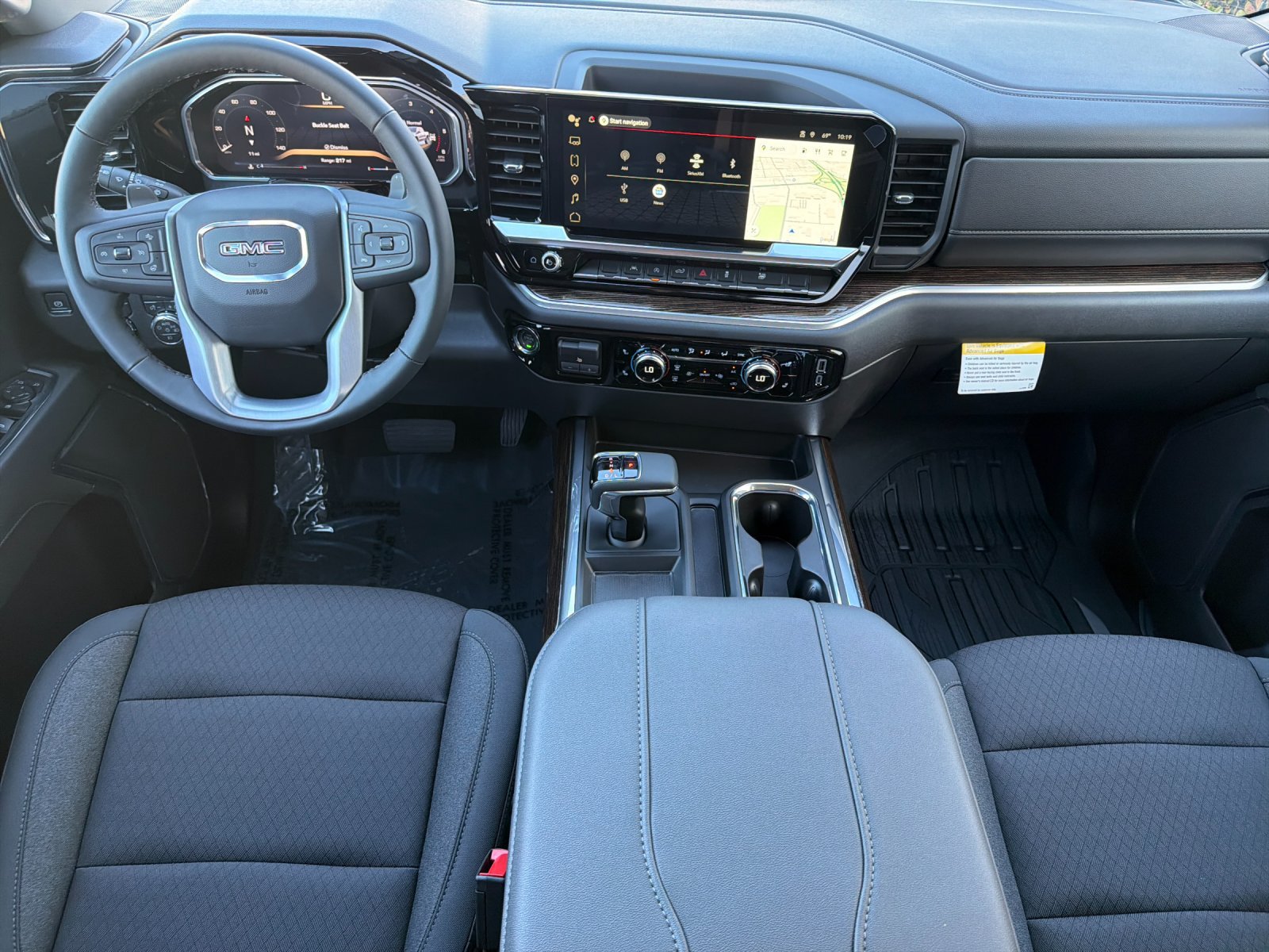 New 2026 GMC Sierra 1500 Elevation w/ LPO, Elevation Black Package AWD/4WD image 12