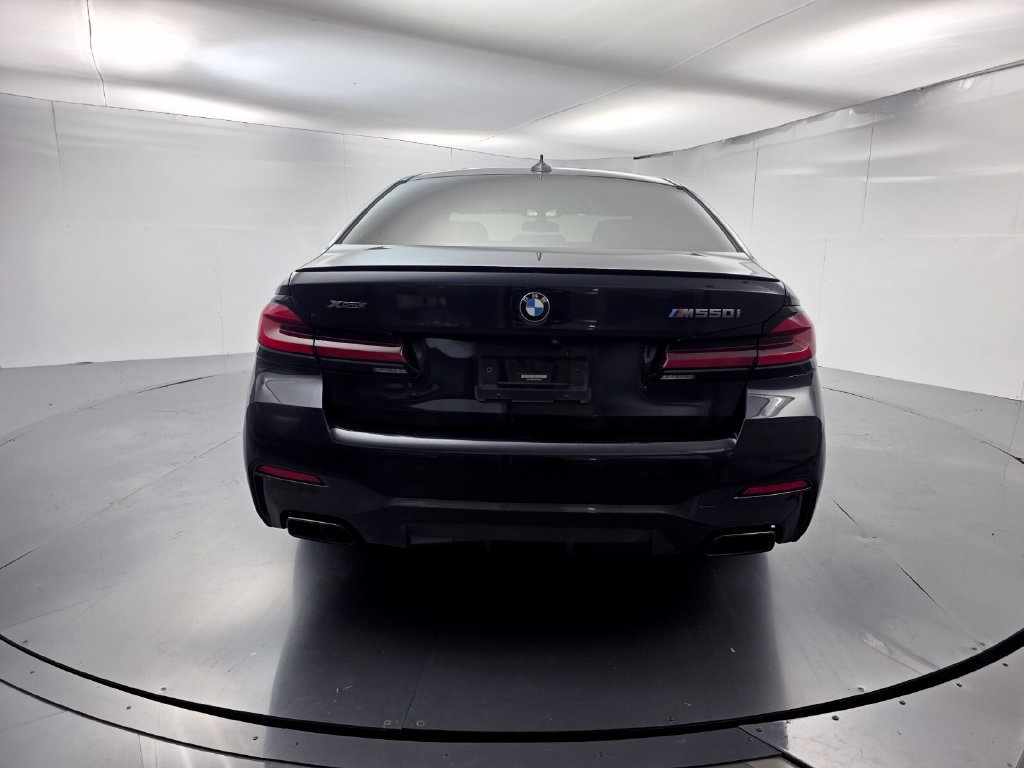 Used 2021 BMW M550i xDrive w/ Premium Package AWD/4WD image 5