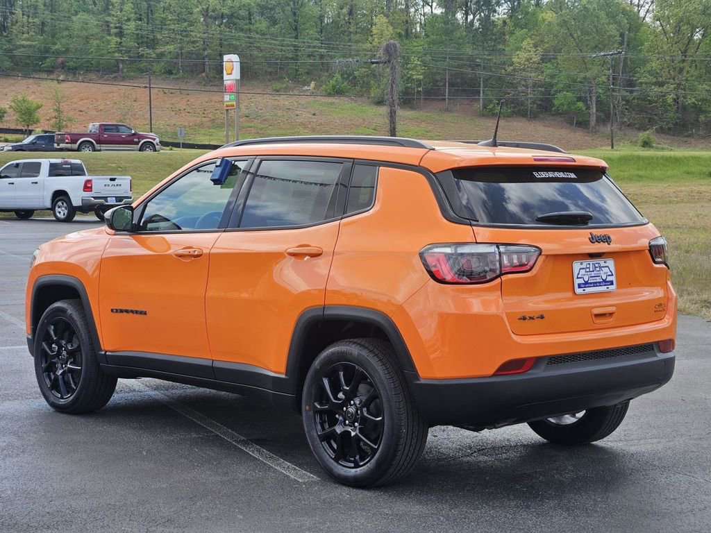 New 2026 Jeep Compass Latitude image 4
