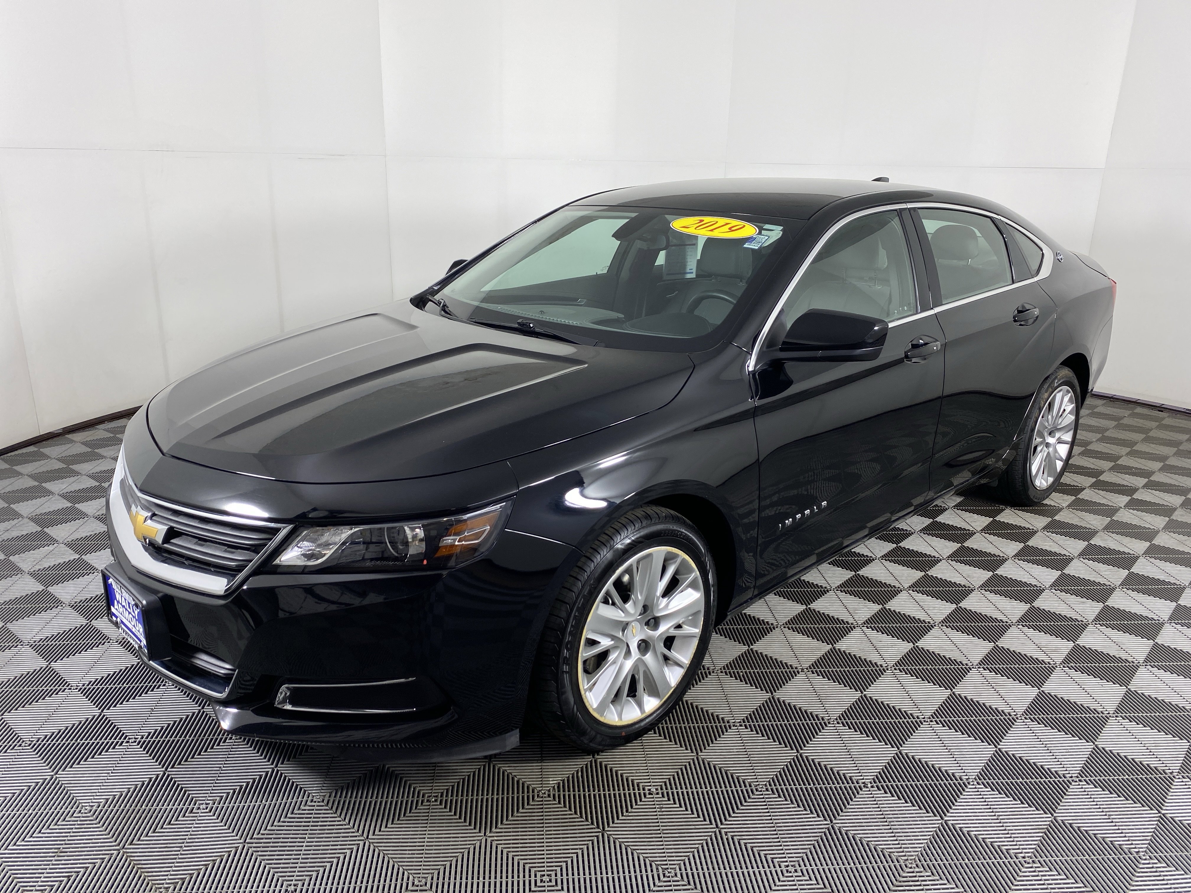 Used 2019 Chevrolet Impala LS FWD image 9
