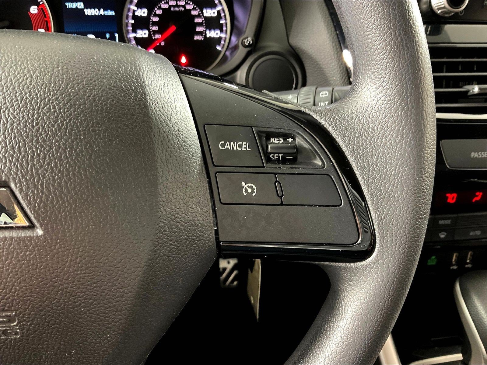 Used 2022 Mitsubishi Eclipse Cross LE AWD/4WD image 13