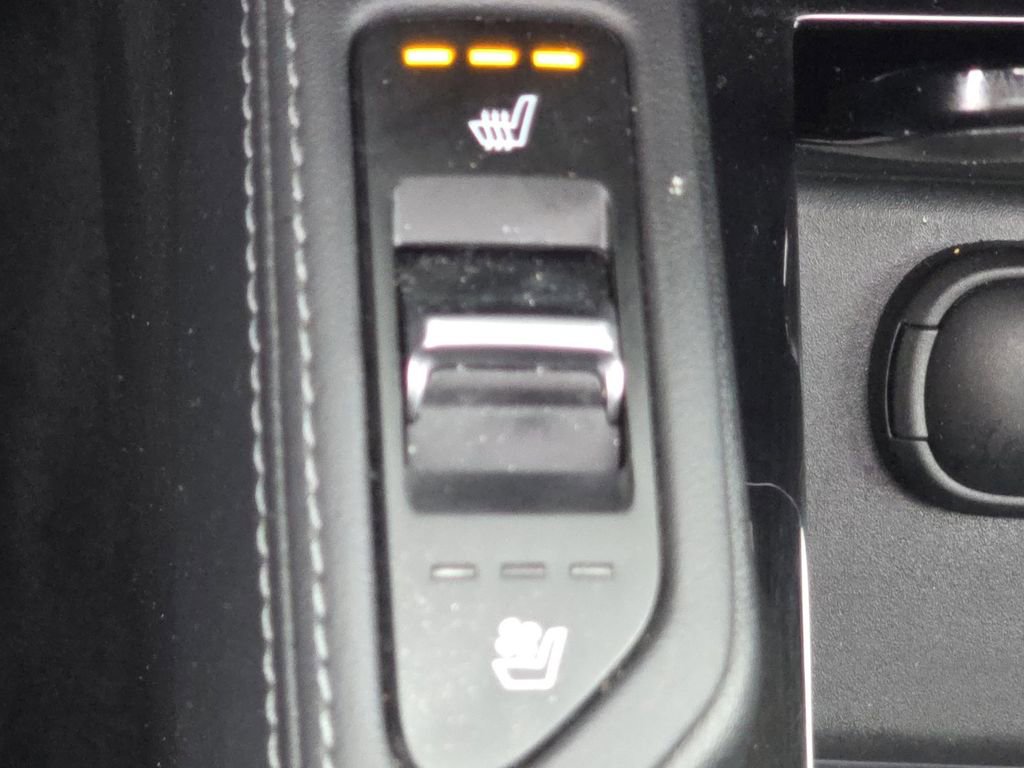 Used 2022 Kia Telluride EX w/ EX Premium Package image 6