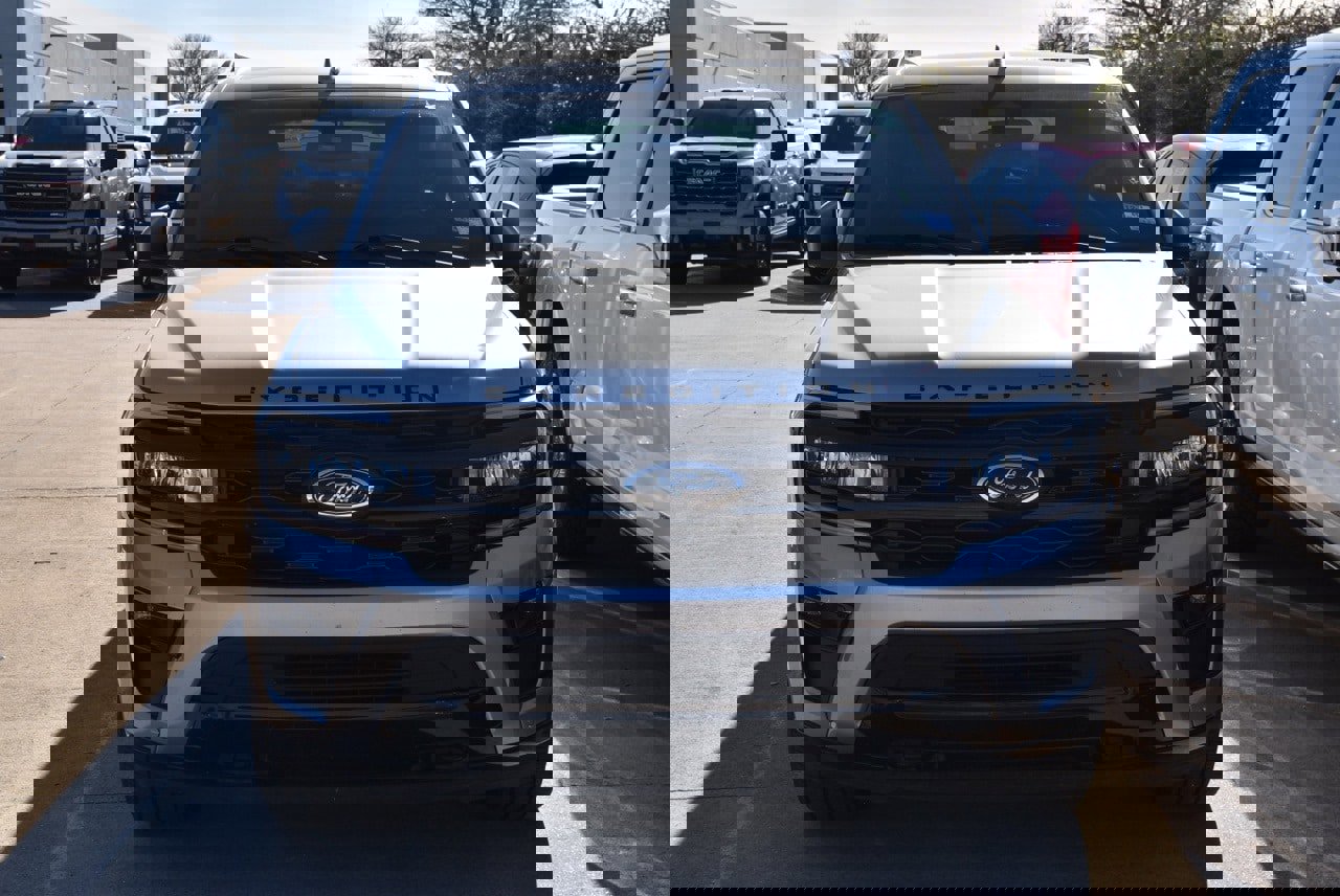 Certified 2023 Ford Expedition Max Limited image 3