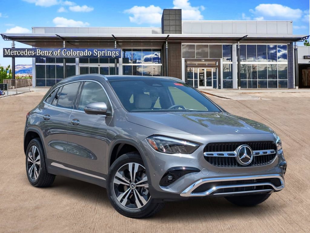 New 2026 Mercedes-Benz GLA 250 4MATIC image 1