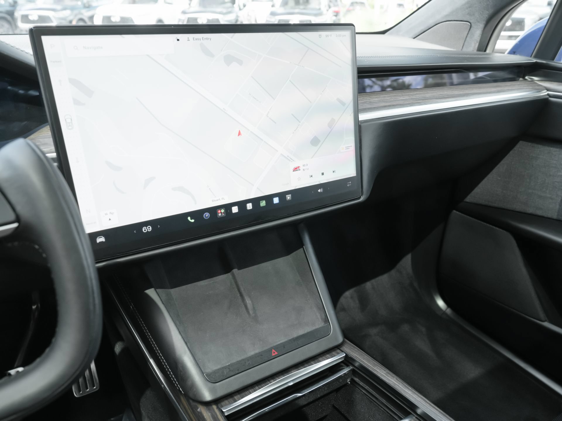 Used 2022 Tesla Model X AWD/4WD image 12