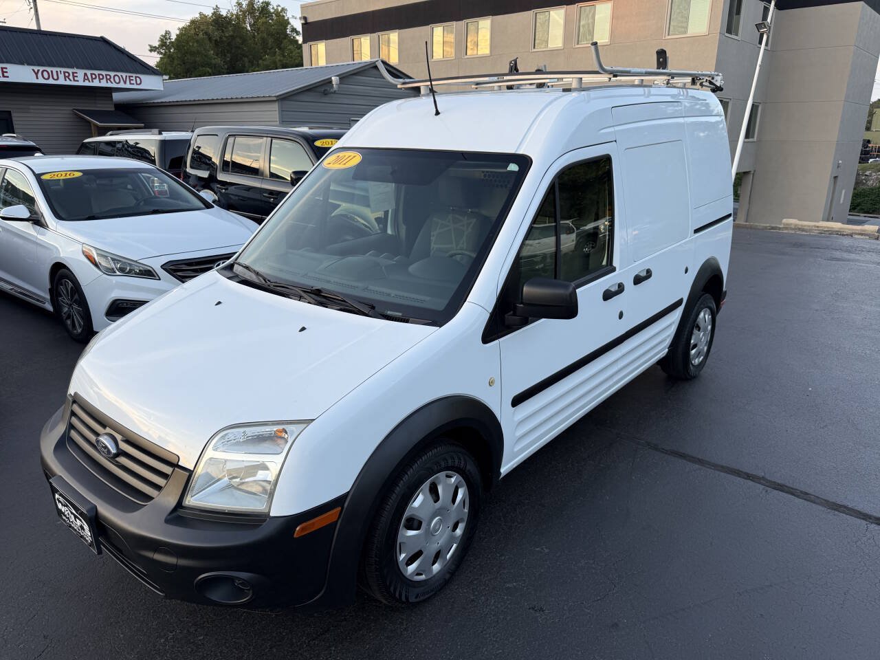 Used 2011 Ford Transit Connect XL FWD image 2