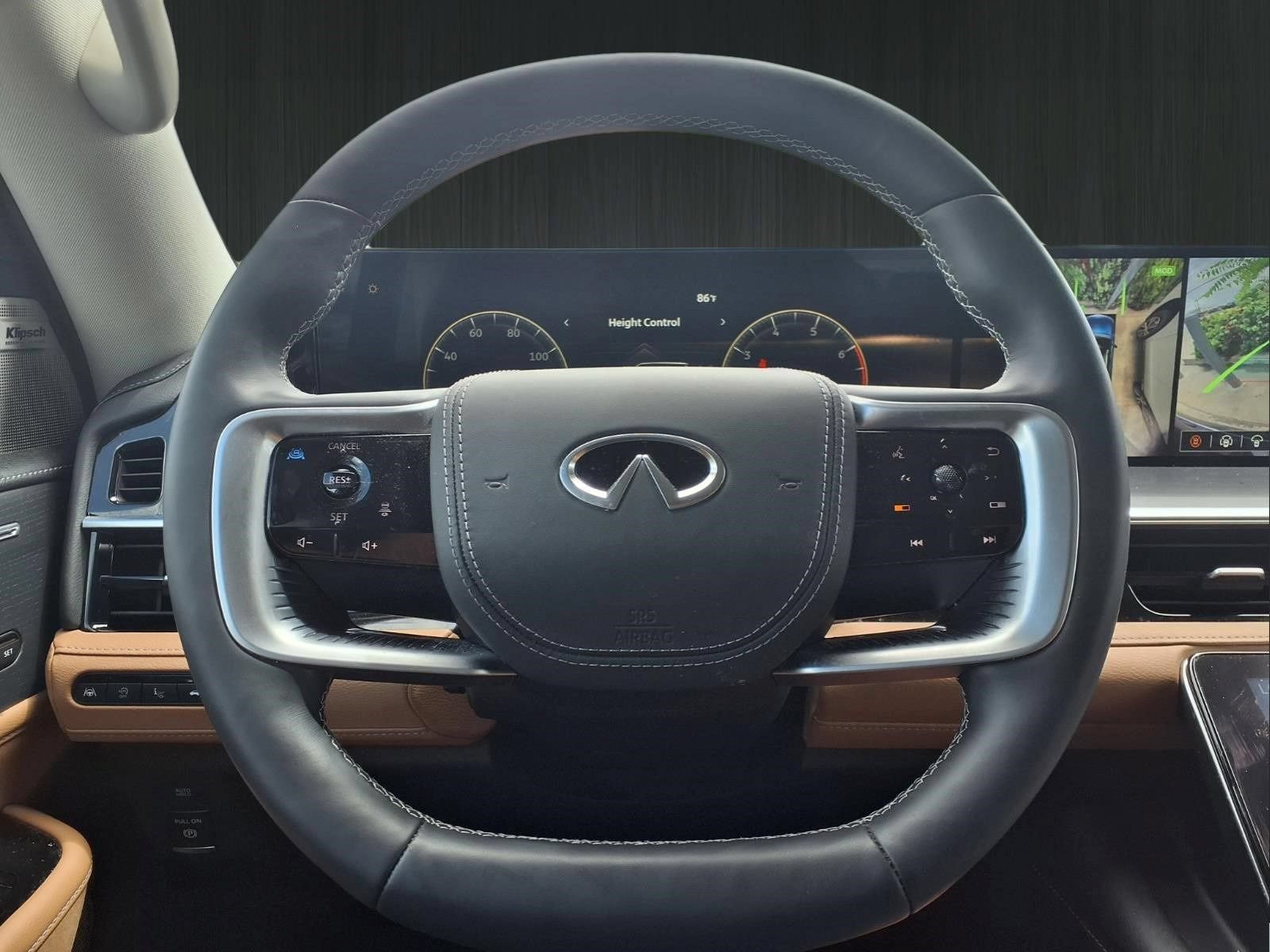 Used 2025 INFINITI QX80 Sensory AWD/4WD image 28
