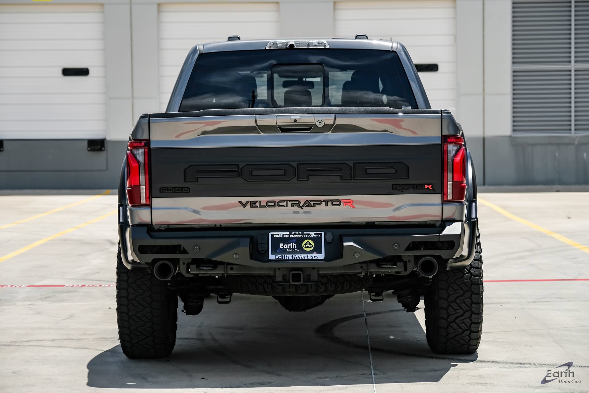 Used 2025 Ford F150 Raptor w/ Equipment Group 803A Raptor R AWD/4WD image 14
