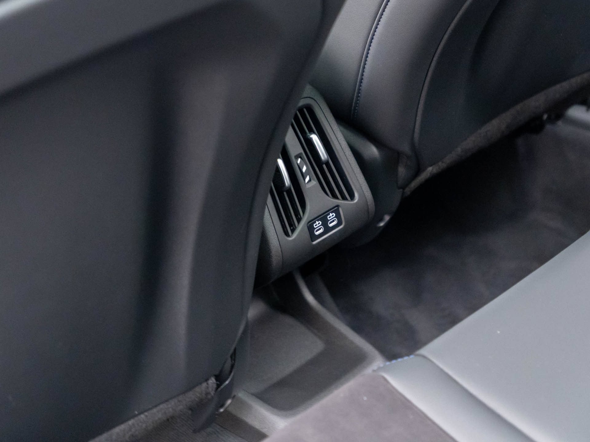 Used 2025 BMW X1 M35i w/ Premium Package AWD/4WD image 21