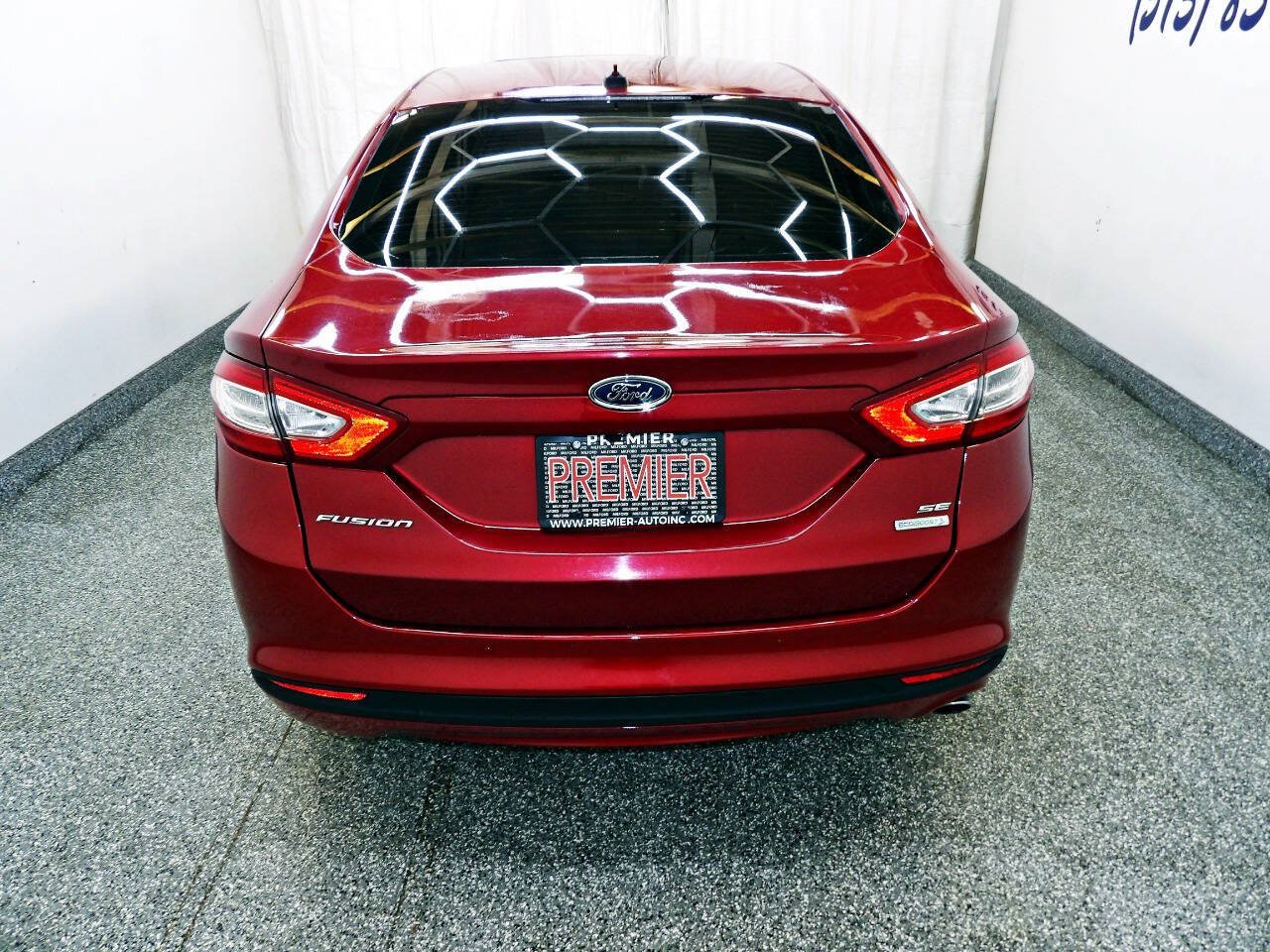 Used 2013 Ford Fusion SE FWD image 5