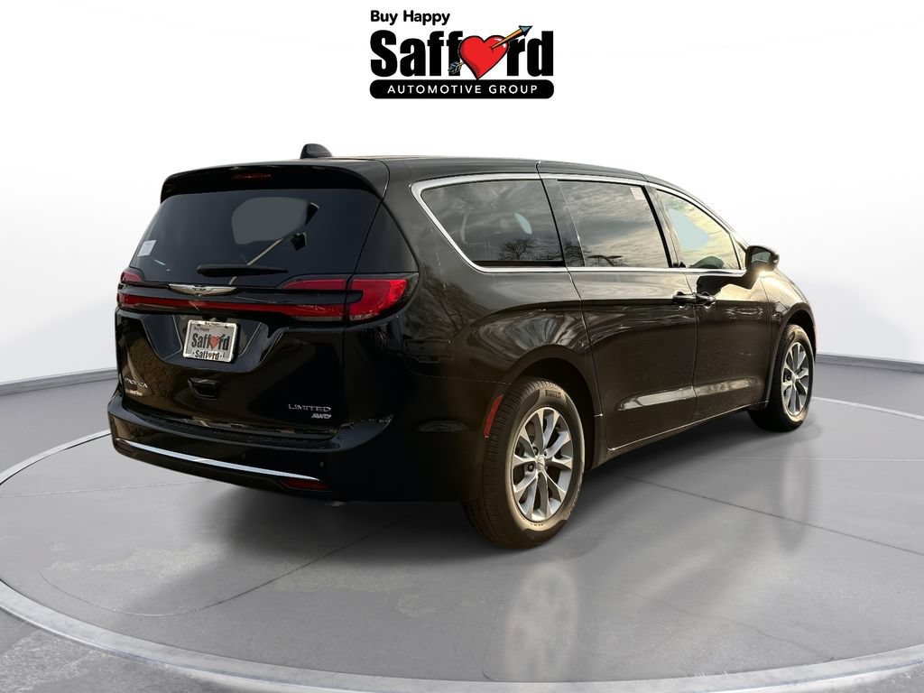 New 2026 Chrysler Pacifica Limited w/ Uconnect Theater Family Group AWD/4WD image 9
