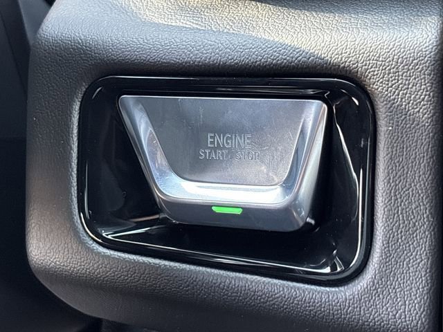 New 2026 GMC Yukon XL Denali w/ Denali Reserve Package image 17