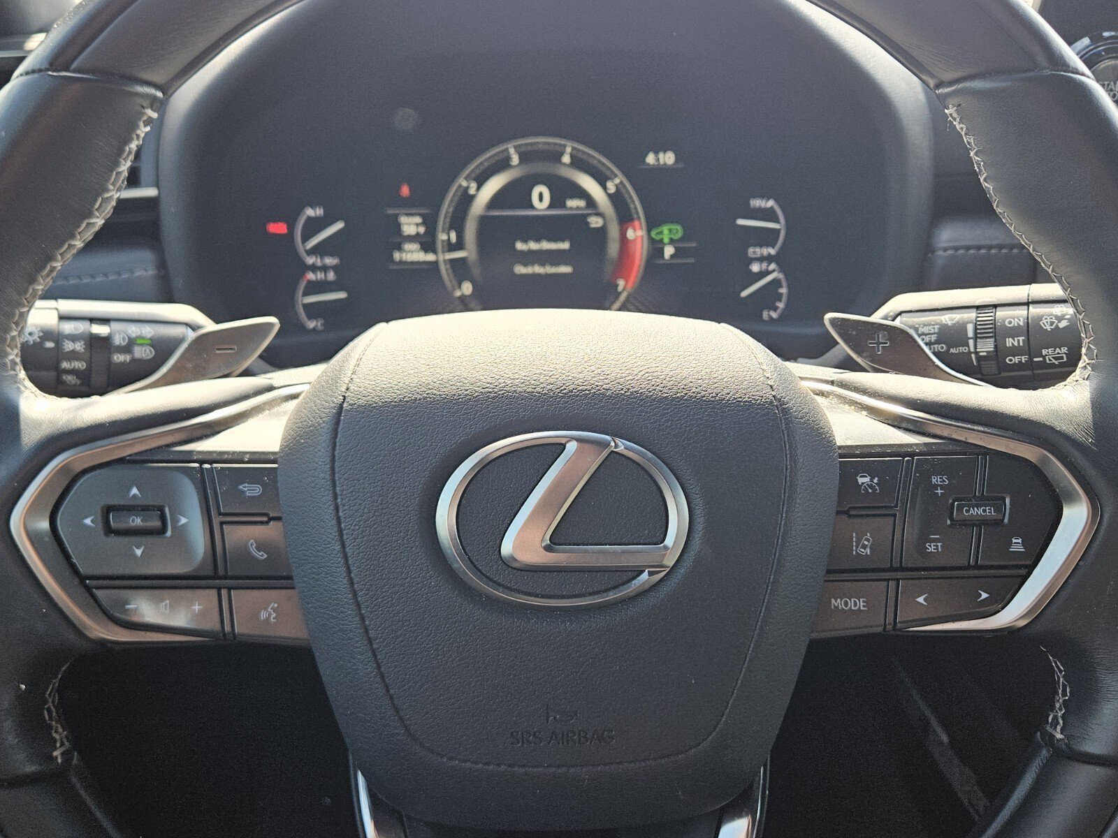 Used 2023 Lexus LX 600 4WD w/ Appearance Package image 29
