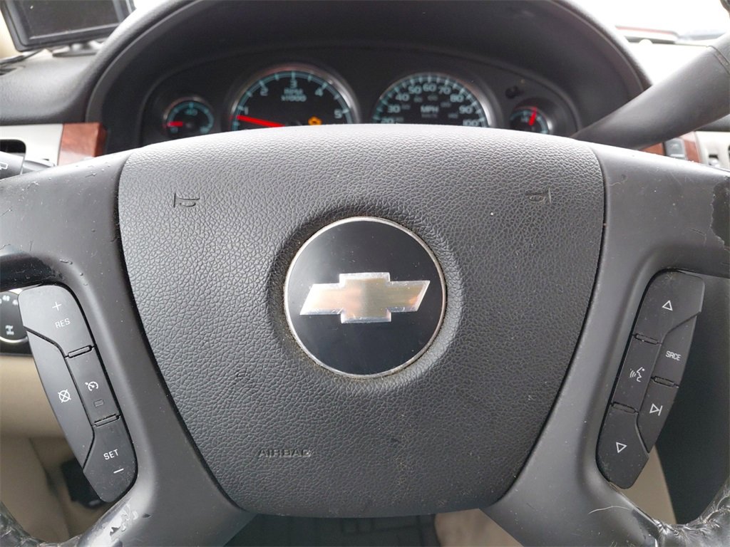 Used 2008 Chevrolet Suburban LT w/ LT Preferred Equipment Group image 35