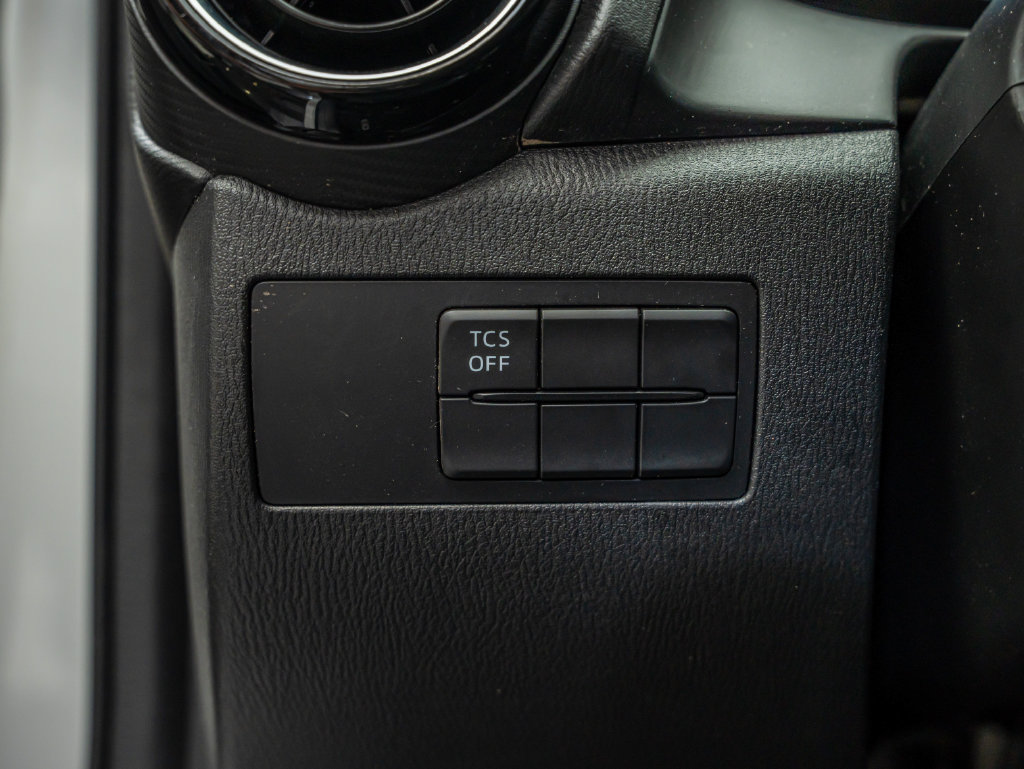 Used 2019 MAZDA CX-3 Touring FWD image 37