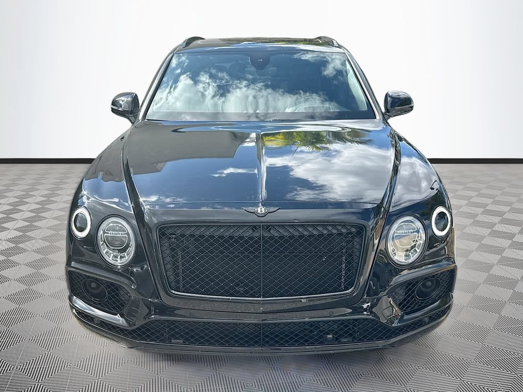 Used 2018 Bentley Bentayga AWD/4WD image 2