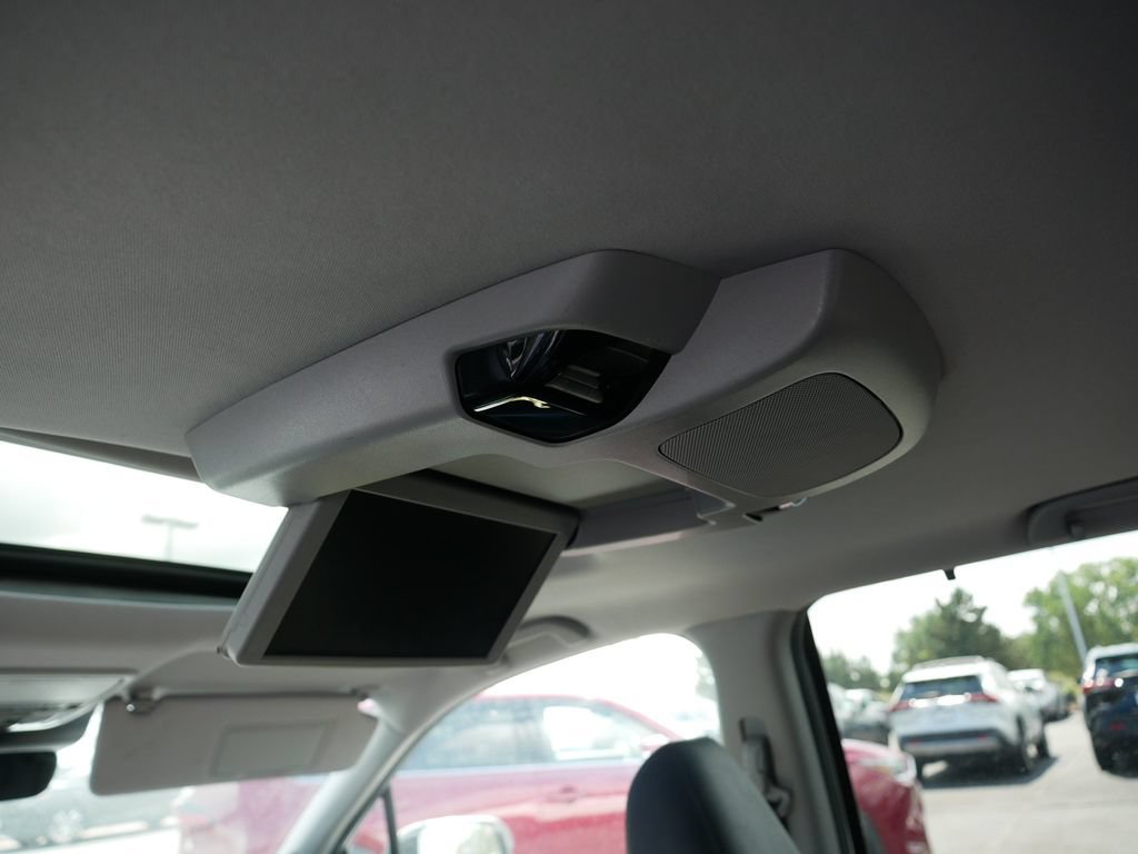 Used 2022 Honda Pilot Touring image 32