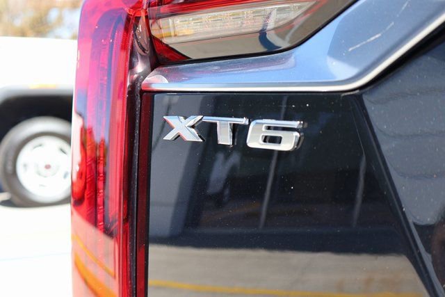 Certified 2024 Cadillac XT6 Premium Luxury FWD image 6