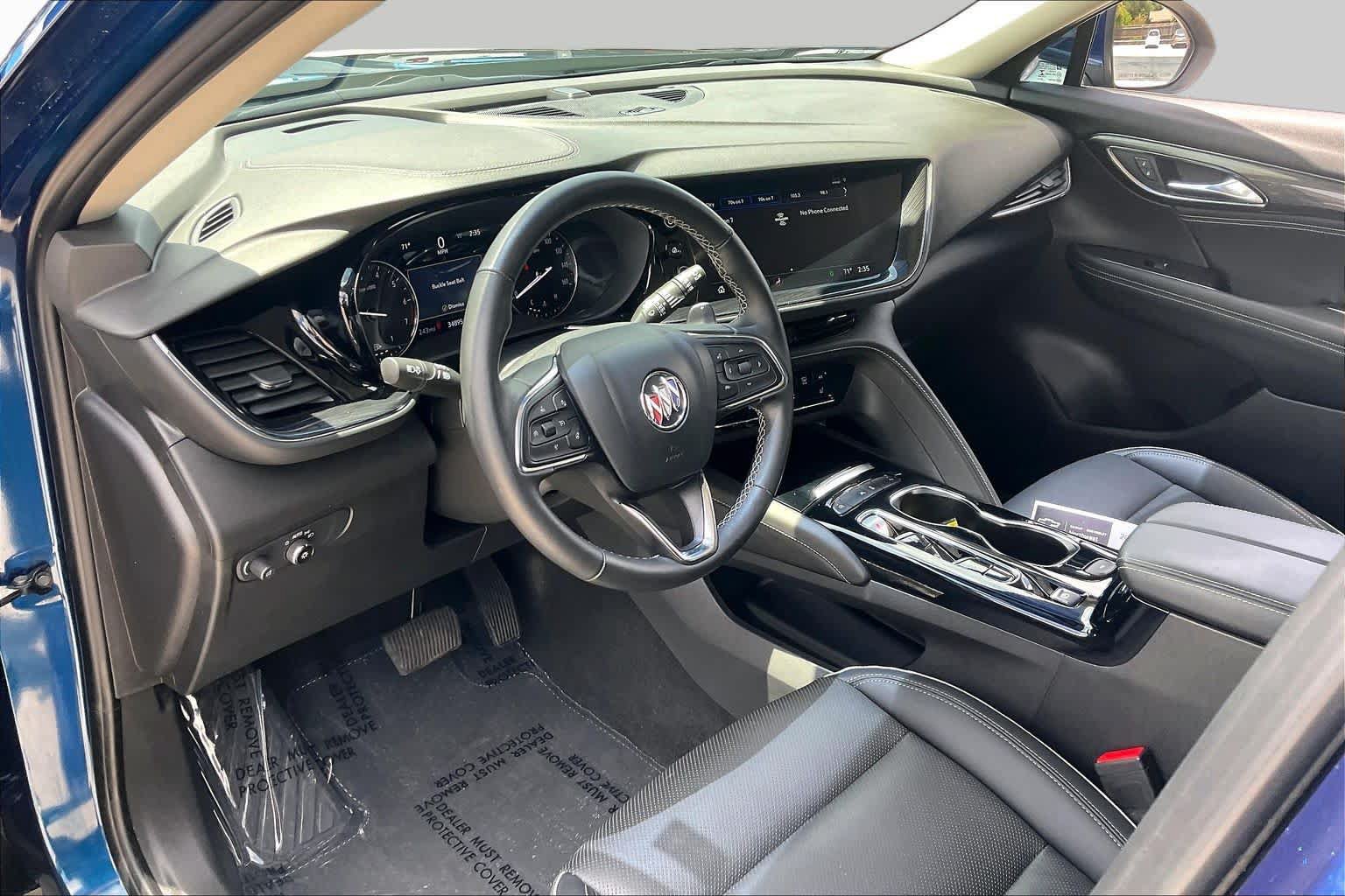 Used 2023 Buick Envision Essence FWD image 16
