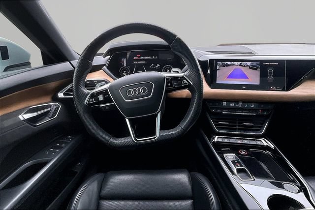 Used 2023 Audi e-tron GT Premium Plus AWD/4WD image 5
