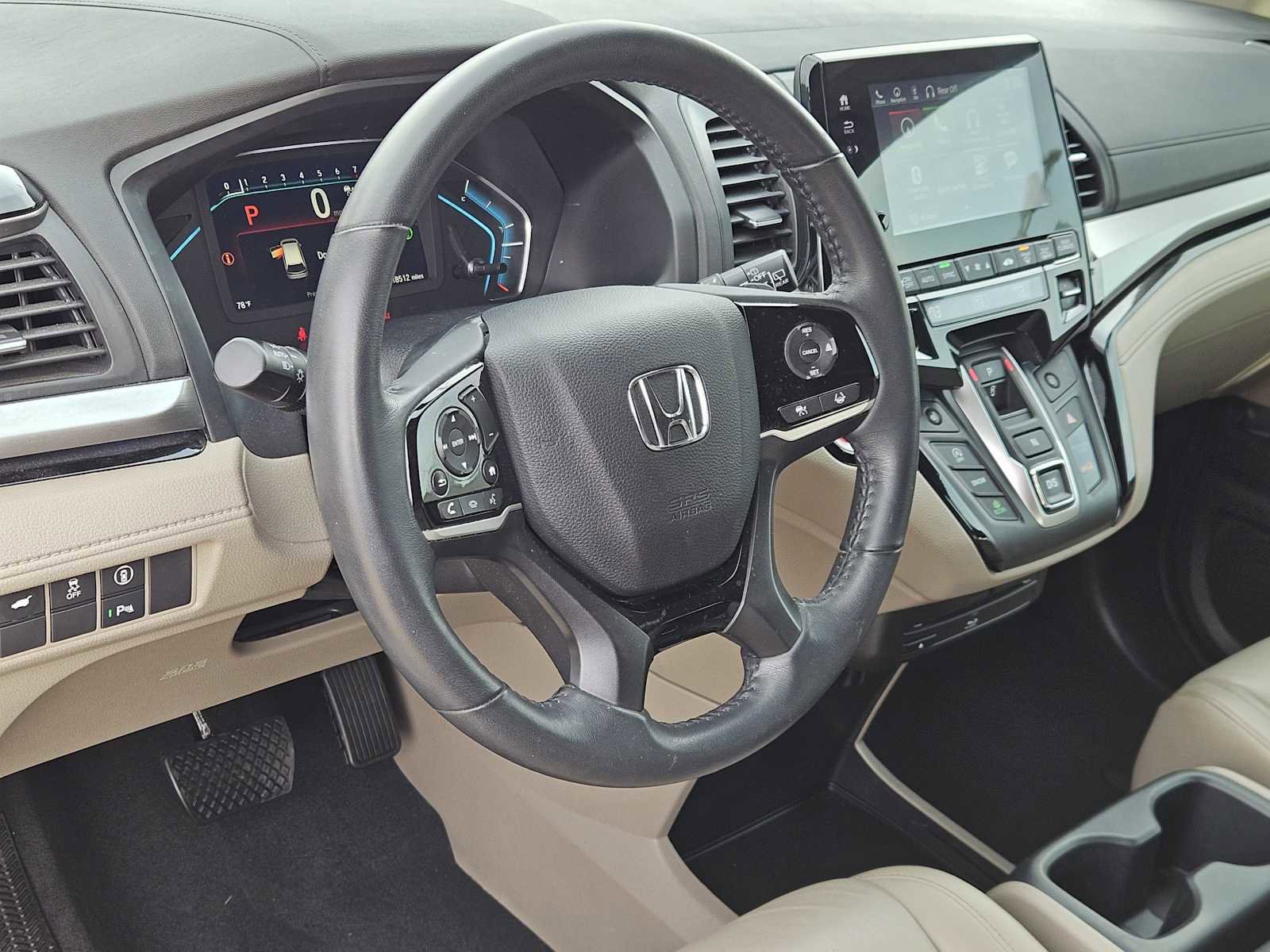 Used 2023 Honda Odyssey Touring image 2
