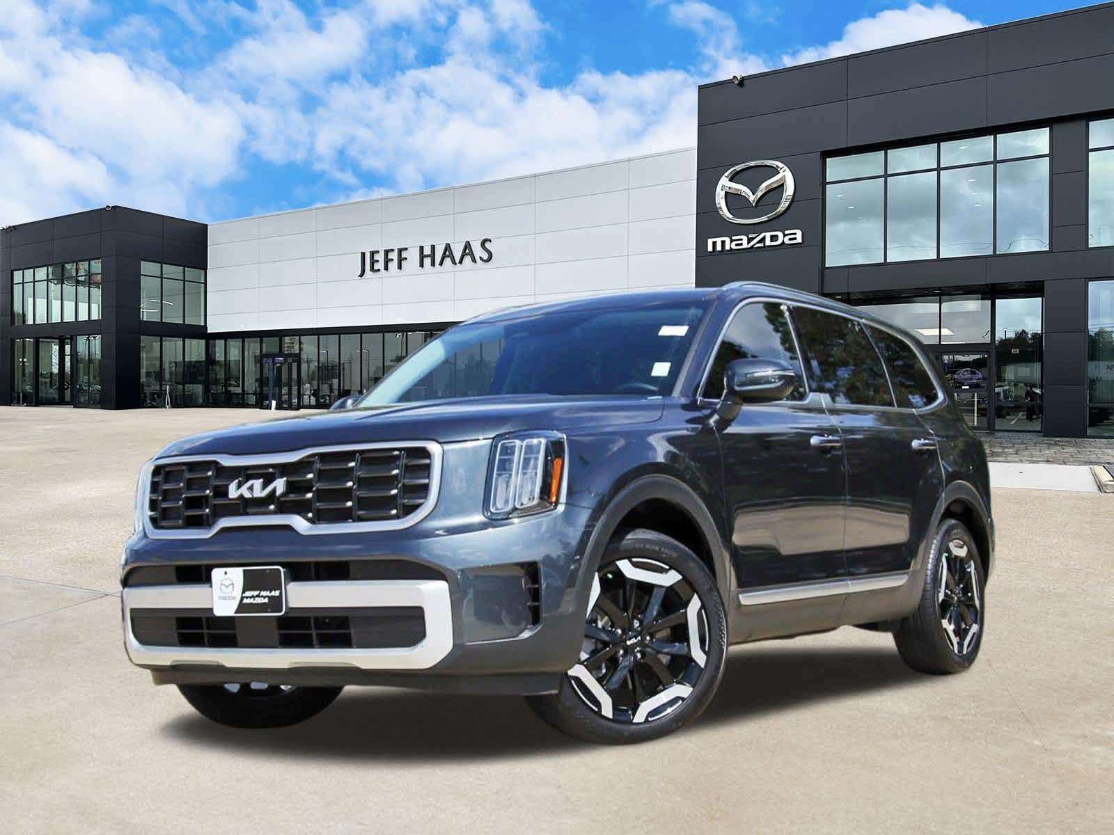 Used 2024 Kia Telluride S