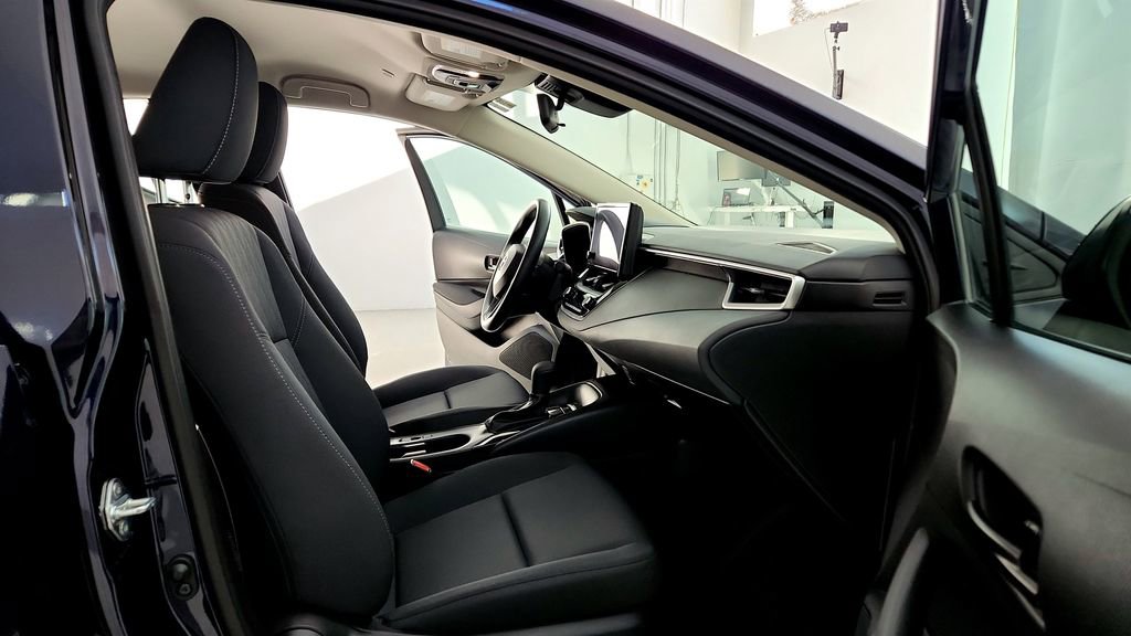 Certified 2024 Toyota Corolla LE FWD image 17