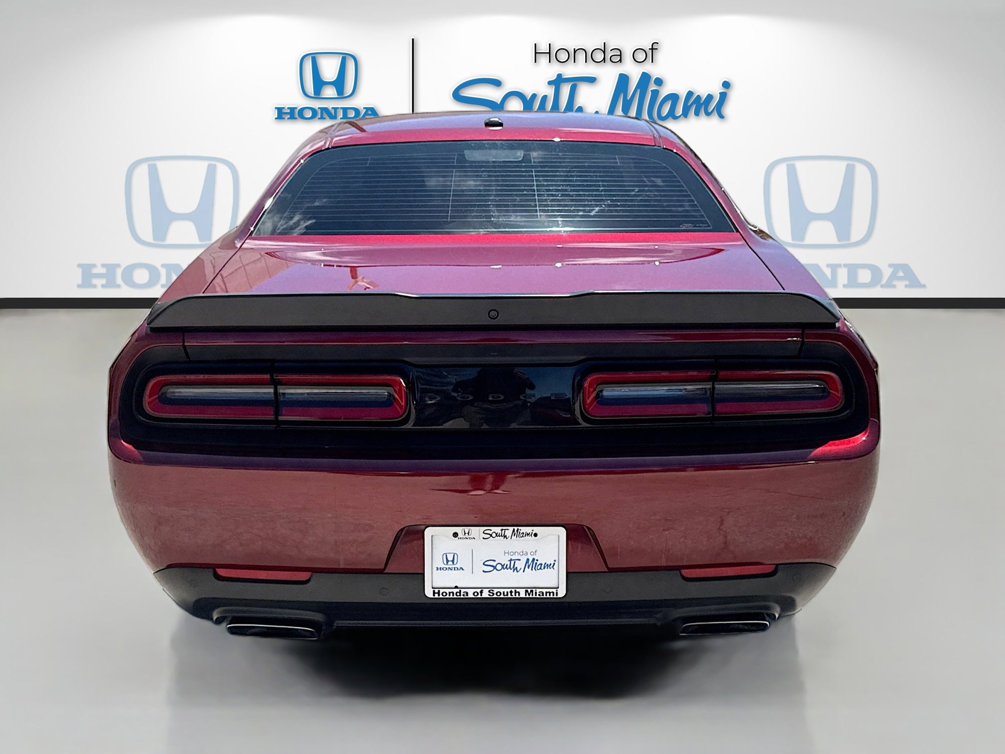 Used 2023 Dodge Challenger R/T w/ Blacktop Package image 6