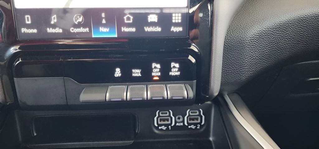 Used 2023 RAM 1500 Big Horn image 33