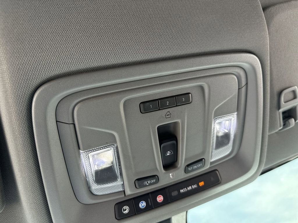 Used 2020 Chevrolet Silverado 2500 LTZ w/ LTZ Plus Package AWD/4WD image 19